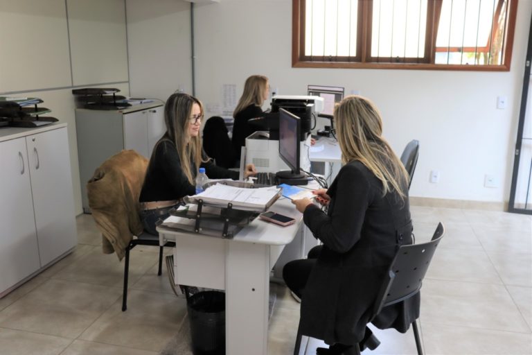 Sala do Empreendedor de Gramado bateu recorde de atendimentos em novembro